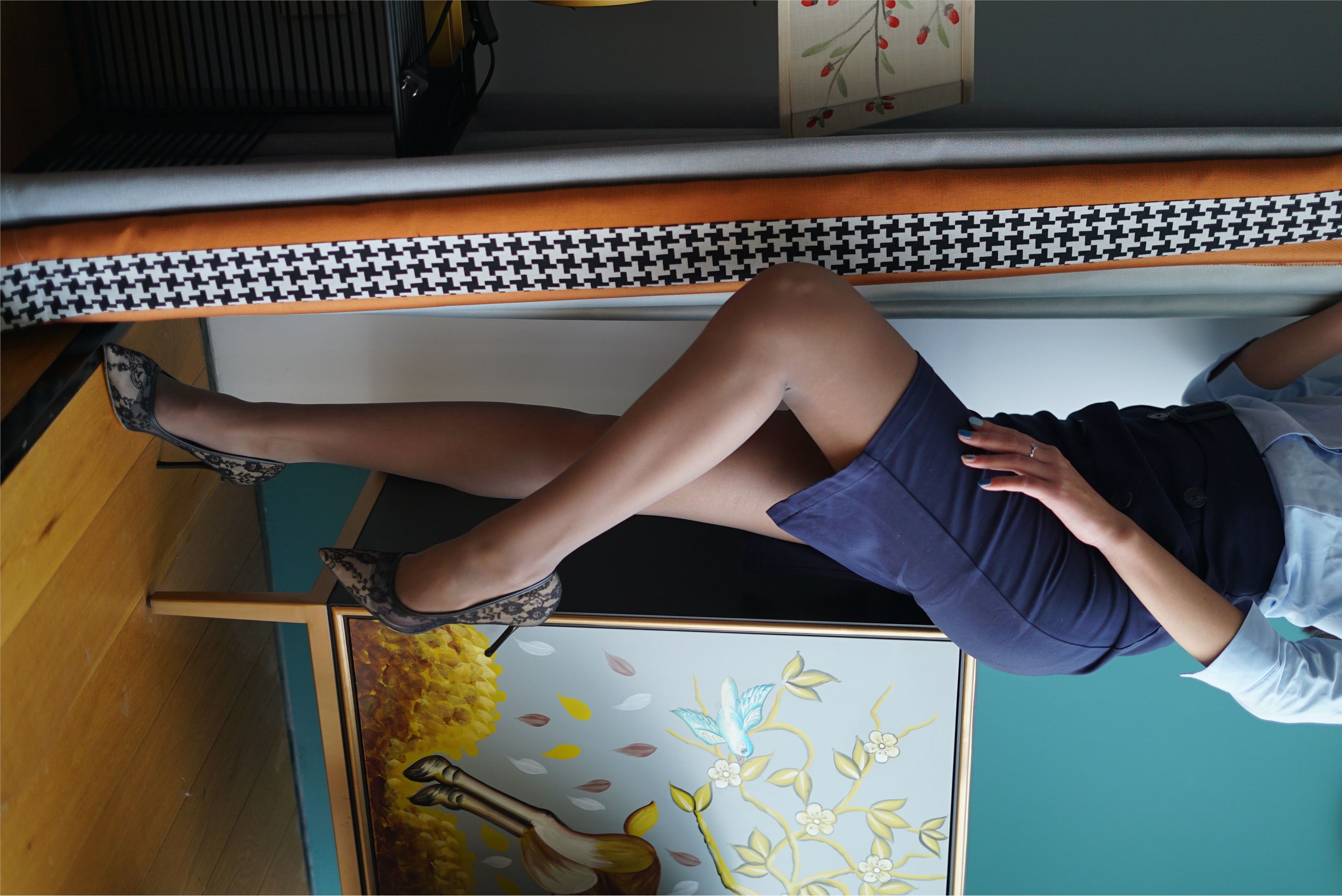 壹吻映画  2021.02.03 YW009《梦梦-蓝色职业装 》